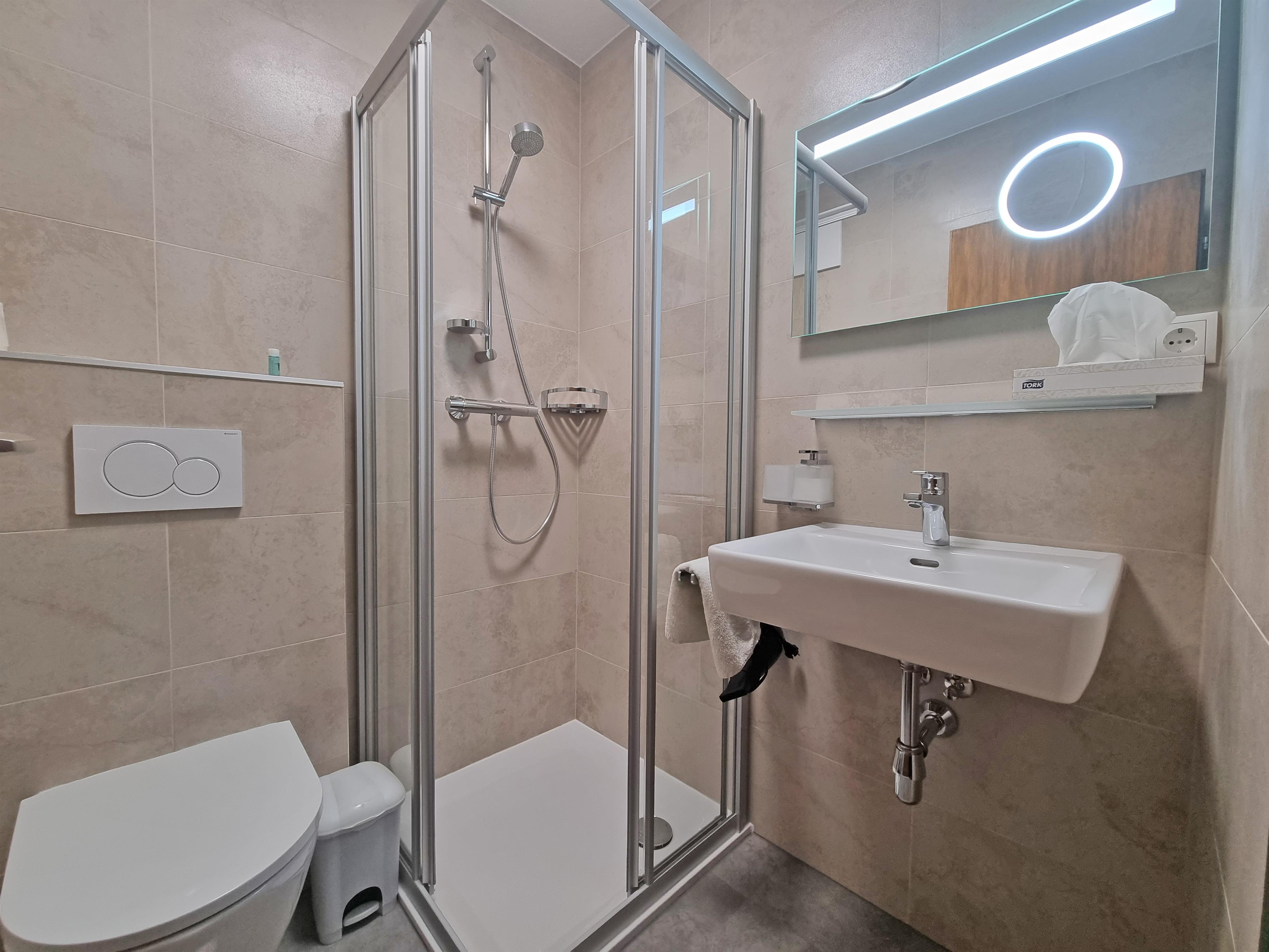 Doppelzimmer – Dusche/WC